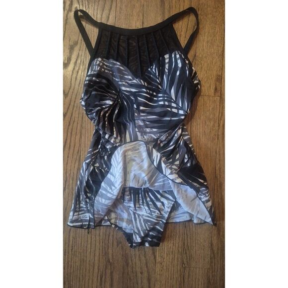 Alisha Levine Black & White Slimming Skirted One-Piece Swimsuit Women's Size 10 - Picture 3 of 5